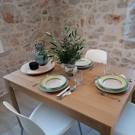 Dugi Otok, Zman, Stara Posta Zman