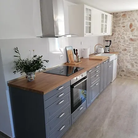 Dugi Otok, Zman, Stara Posta * Žman